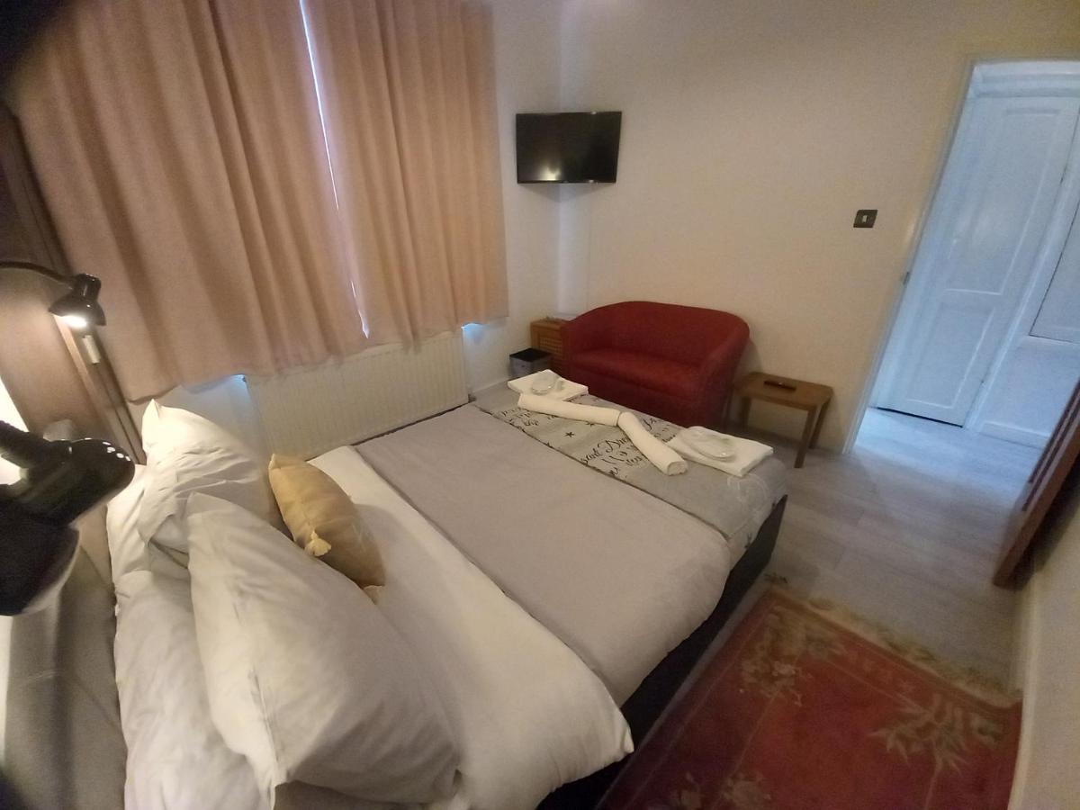 Luxury Holiday Home, Near Beach Саутенд-он-Си Экстерьер фото
